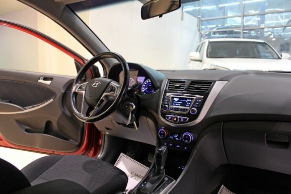 Hyundai Solaris, 1.6 л, АТ, 2015 фото 7