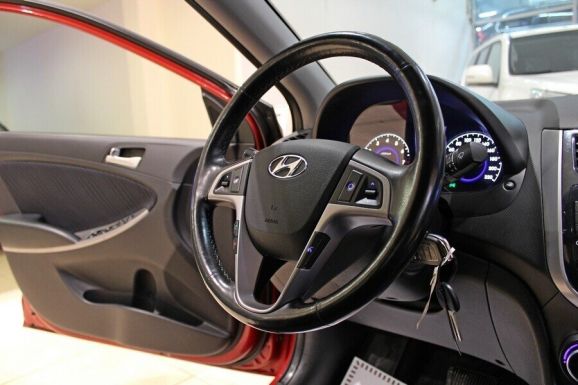 Hyundai Solaris, 1.6 л, АТ, 2015 фото 11