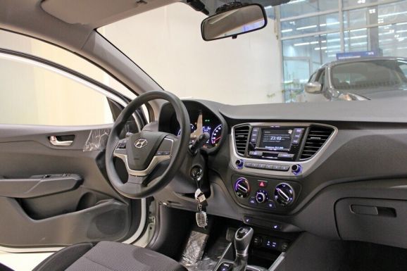Hyundai Solaris, 1.4 л, АТ, 2020 фото 7