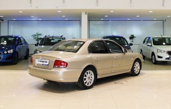 Hyundai Sonata, 2.0 л, АТ, 2011 фото 6