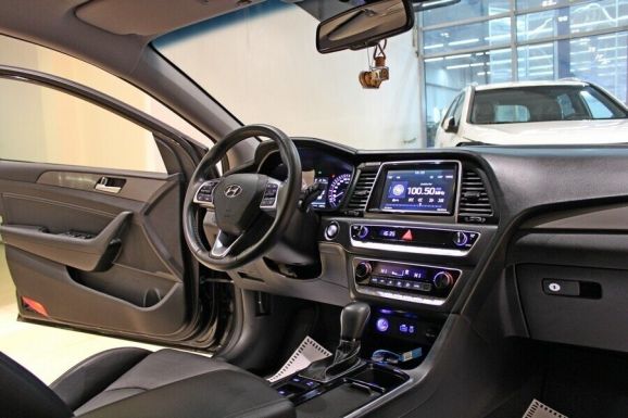 Hyundai Sonata, 2.4 л, АТ, 2019 фото 7
