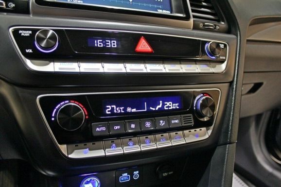 Hyundai Sonata, 2.4 л, АТ, 2019 фото 2