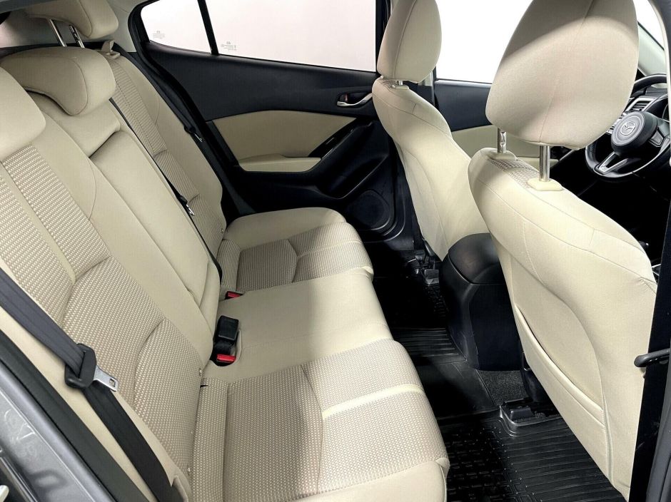 Mazda 3, 1.5 л, АТ, 2019 фото 1