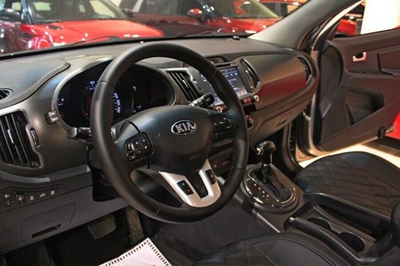 Kia Sportage, 2.0 л, АТ, 2013 фото 7