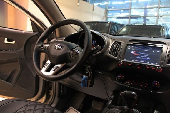 Kia Sportage, 2.0 л, АТ, 2013 фото 8