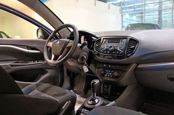 LADA (ВАЗ) Vesta, 1.6 л, Робот, 2018 фото 7