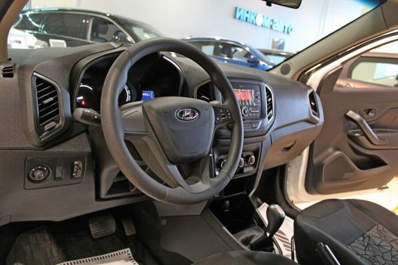 LADA (ВАЗ) XRAY, 1.8 л, Робот, 2021 фото 11