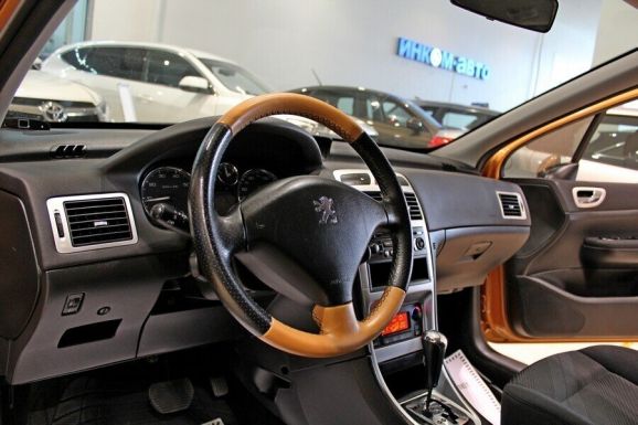Peugeot 307, 1.6 л, АТ, 2008 фото 2