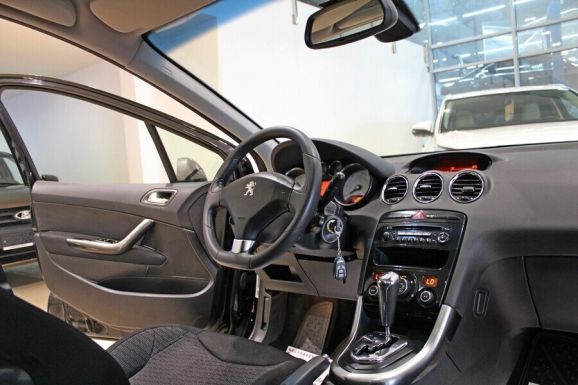 Peugeot 308, 1.6 л, АТ, 2012 фото 7