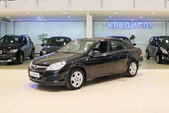 Opel Astra, 1.6 л, МТ, 2013 фото 3