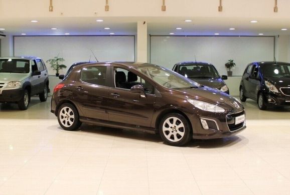 Peugeot 308, 1.6 л, МТ, 2012 фото 4