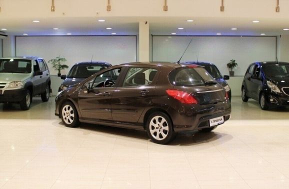 Peugeot 308, 1.6 л, МТ, 2012 фото 5