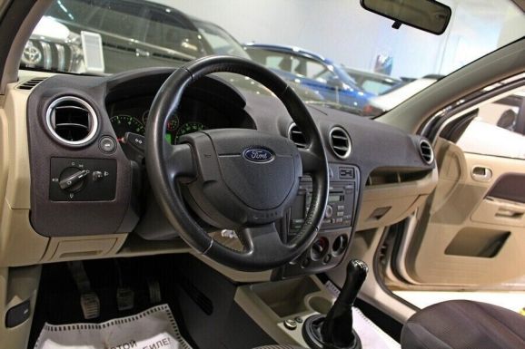 Ford Fusion, 1.4 л, МТ, 2009 фото 1