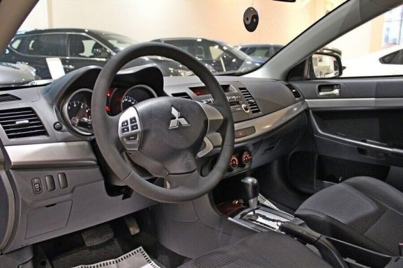 Mitsubishi Lancer, 1.5 л, АТ, 2010 фото 2