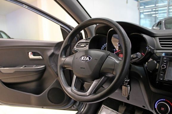 Kia Rio, 1.4 л, МТ, 2012 фото 1