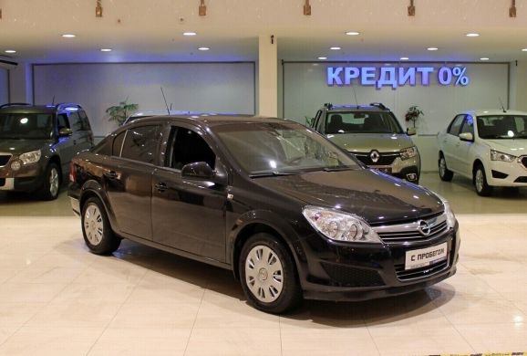 Opel Astra, 1.8 л, АТ, 2013 фото 4
