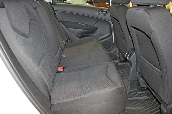 Peugeot 308, 1.6 л, МТ, 2013 фото 8