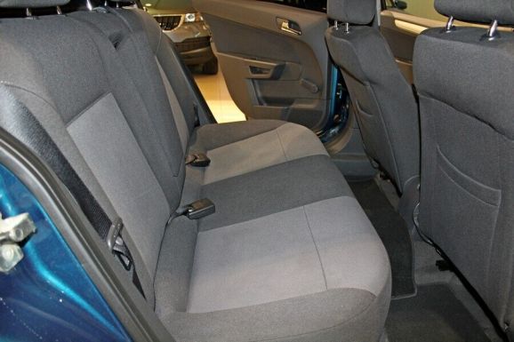 Opel Astra, 1.8 л, АТ, 2012 фото 8