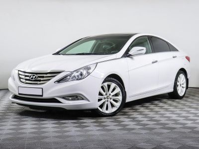 Hyundai Sonata, 2.0 л, АКПП, 2011 фото 3