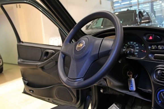 Chevrolet Niva, 1.7 л, МТ, 2017 фото 2