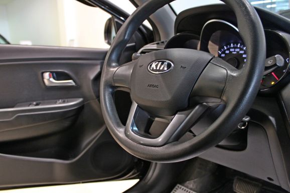 Kia Rio, 1.4 л, АТ, 2013 фото 2