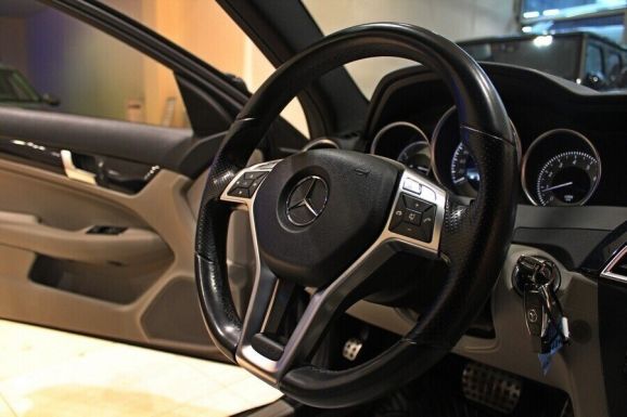 Mercedes-Benz C-Класс, 1.6 л, АТ, 2011 фото 1