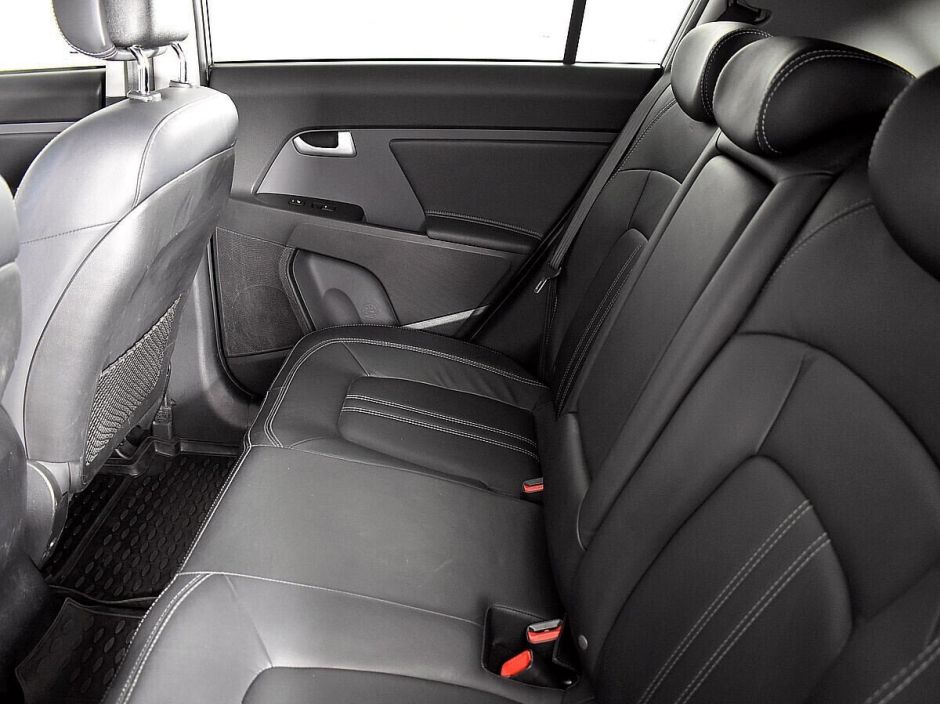 Kia Sportage, 2.0 л, АТ, 2013 фото 1