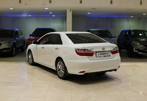 Toyota Camry, 2.5 л, АТ, 2017 фото 5
