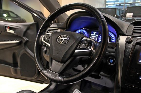 Toyota Camry, 2.0 л, АТ, 2015 фото 1