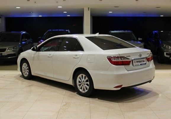 Toyota Camry, 2.5 л, АТ, 2016 фото 6