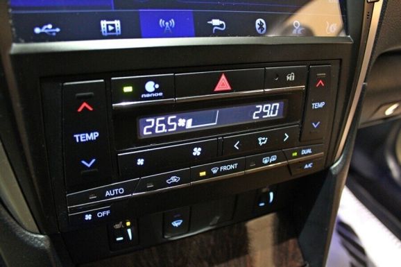 Toyota Camry, 2.5 л, АТ, 2017 фото 1