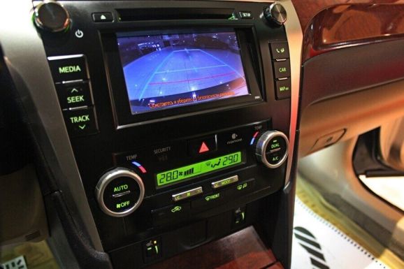 Toyota Camry, 2.5 л, АТ, 2014 фото 1