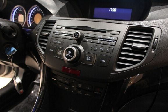 Honda Accord, 2.0 л, АТ, 2010 фото 9