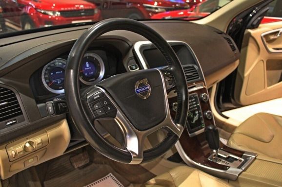 Volvo XC60, 2.4 л, АТ, 2012 фото 9