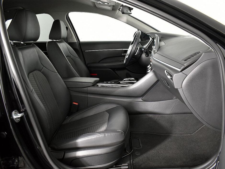 Hyundai Sonata, 2.5 л, АТ, 2020 фото 8