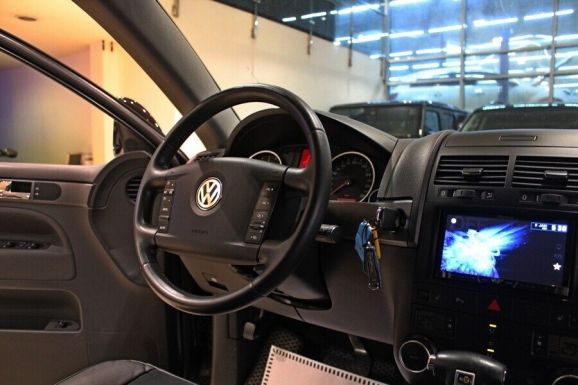 Volkswagen Touareg, 2.5 л, АТ, 2010 фото 7