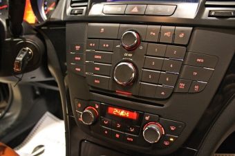 Opel Insignia, 2.0 л, АКПП, 2013 фото 9