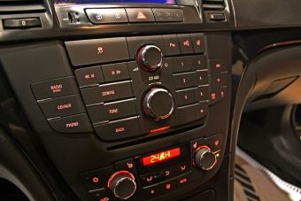 Opel Insignia, 2.0 л, АКПП, 2013 фото 1