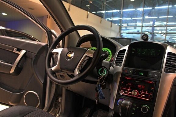 Chevrolet Captiva, 2.4 л, АТ, 2010 фото 2