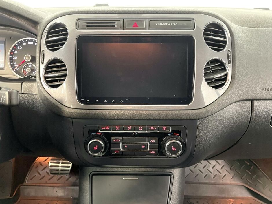 Volkswagen Tiguan, 2.0 л, АТ, 2013 фото 11