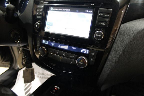 Nissan Qashqai, 2.0 л, МТ, 2017 фото 9