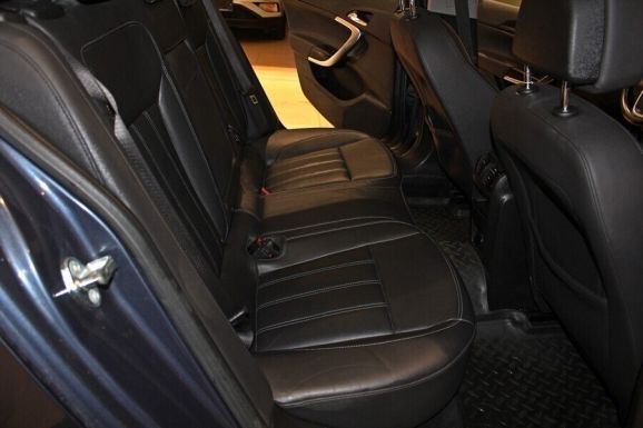 Opel Insignia, 2.0 л, АТ, 2012 фото 9