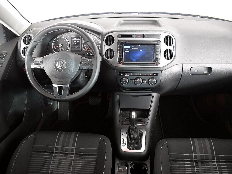 Volkswagen Tiguan, 2.0 л, АТ, 2014 фото 7