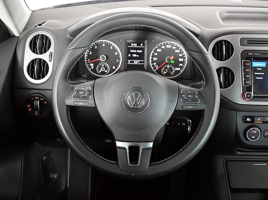 Volkswagen Tiguan, 2.0 л, АТ, 2014 фото 8