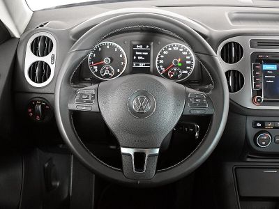 Volkswagen Tiguan, 2.0 л, АКПП, 2014 фото 8