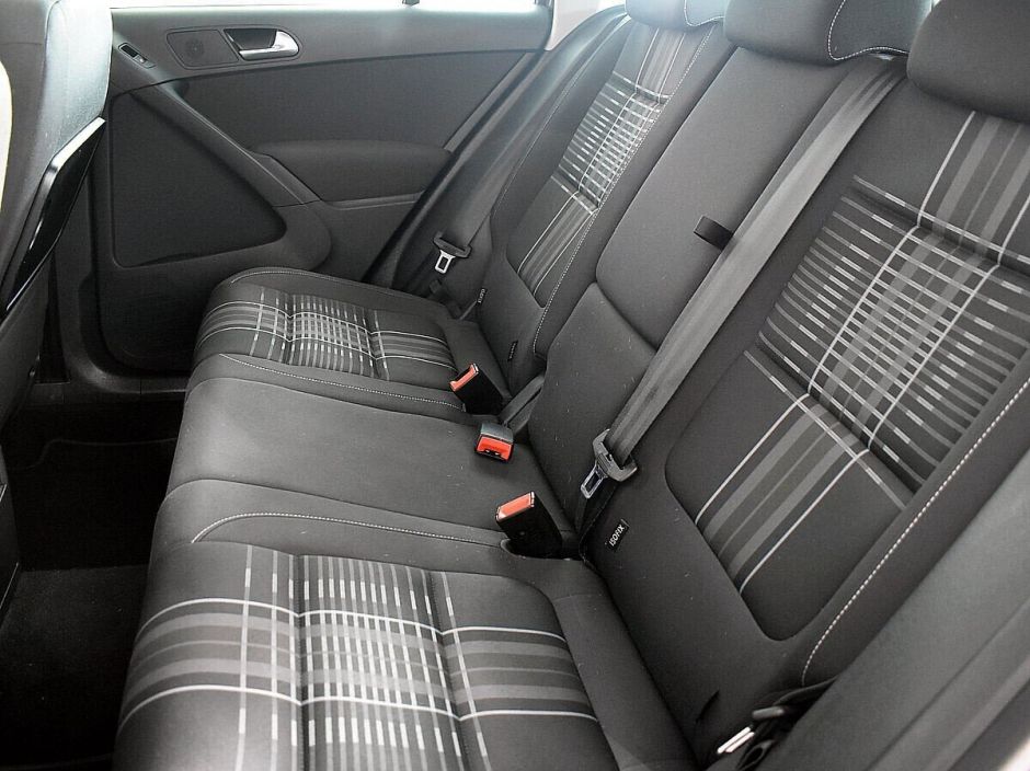 Volkswagen Tiguan, 2.0 л, АТ, 2014 фото 1