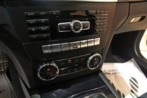 Mercedes-Benz C-Класс, 1.8 л, АТ, 2012 фото 2