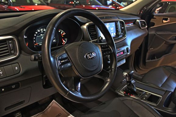 Kia Sorento, 2.2 л, АТ, 2017 фото 8