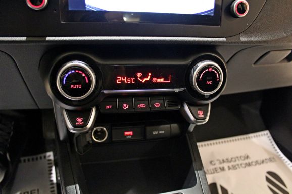 Kia Rio, 1.6 л, АТ, 2021 фото 2