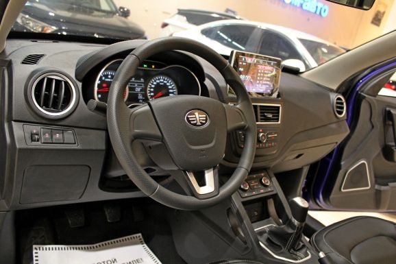 FAW Besturn X40, 1.6 л, МТ, 2020 фото 8